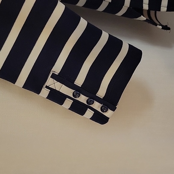 Sharon Young Size Small Navy blue and white striped top - Picture 3 of 4